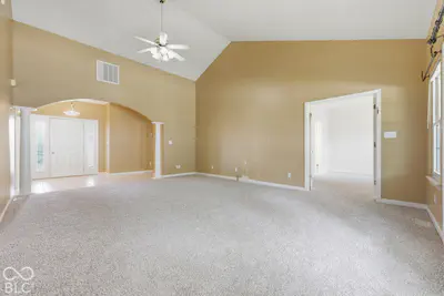 1817 N Tyrel W, Greensburg - 15