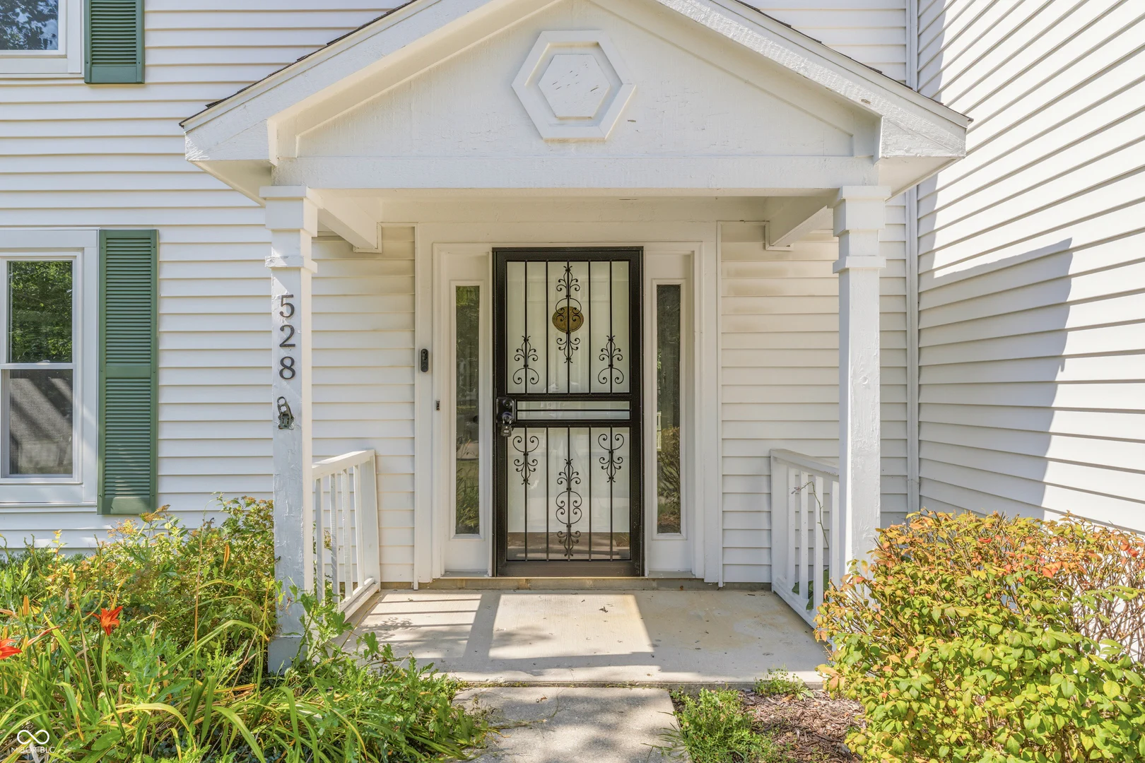 528 Tanninger Drive, Indianapolis