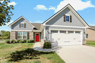 2702 Sand Hollow Drive, Lebanon