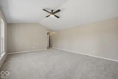 11795 Suncatcher Drive, Fishers - 35