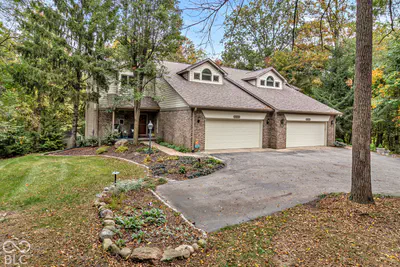 1679 Walnut Trace, Greenfield - 40
