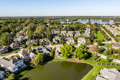 8079 Heyward Drive, Indianapolis - 74