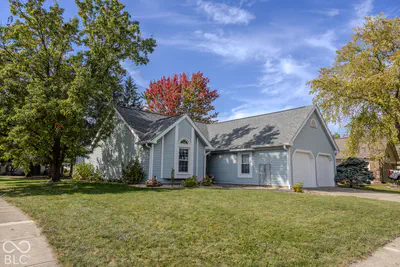 7656 Wickfield Way, Indianapolis - 2