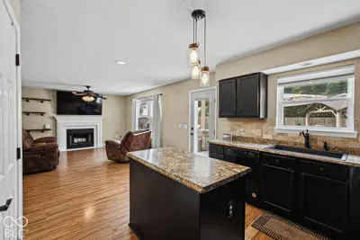 6 Candlewood Court, Brownsburg - 9