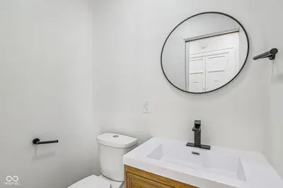 1230 Kessler Boulevard East Drive, Indianapolis - 25