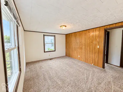 214 E Plum Street, Linden - 17