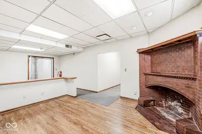 1300 Pennsylvania Street, Indianapolis - 34