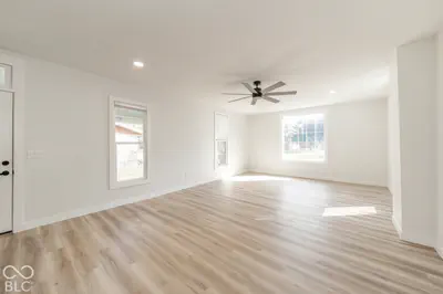 350 S East Street, Pendleton - 8