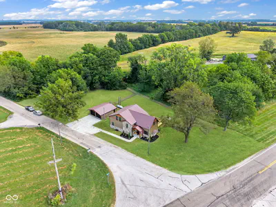 2426 650, Waynetown - 3