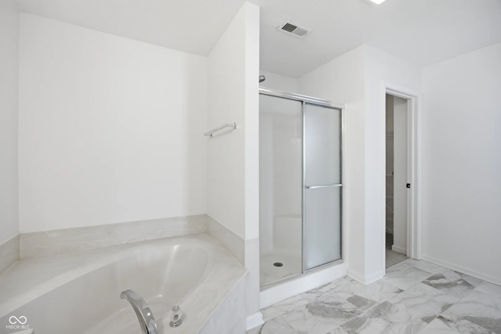 4740 Birmingham Drive, Indianapolis