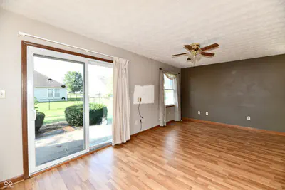 399 Vinewood Drive, Brownsburg - 17