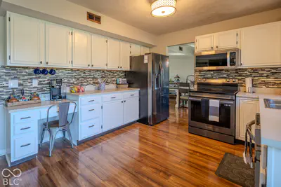 6416 Manchester Drive, Fishers - 12