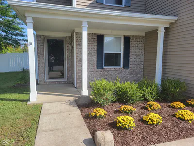 8468 Ash Grove Drive, Indianapolis - 3