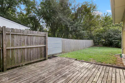 835 53rd Street, Indianapolis - 33