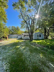 900 S County Road 550 E, Selma - 11