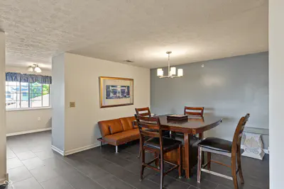 8750 Yardley Court, Indianapolis - 3