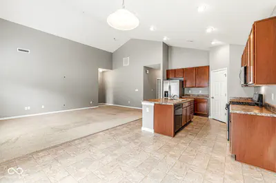 5350 Tanglewood Lane, Whitestown - 6