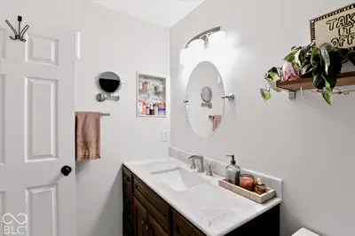 8720 Yardley Court, Indianapolis - 29