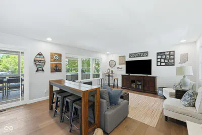 7573 Hummingbird Drive, Nineveh - 8