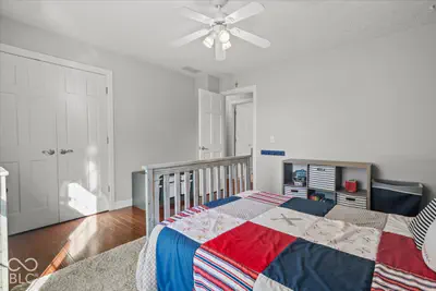 8732 Buffett Parkway, Fishers - 38