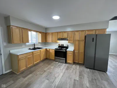 239 S Bradley Avenue, Indianapolis - 10