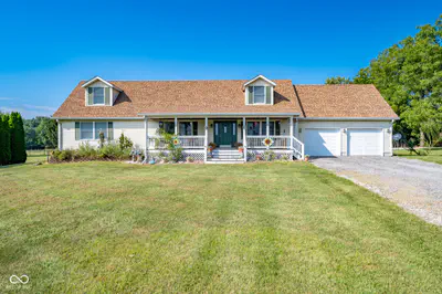 1195 County Road 1000, Cloverdale - 2