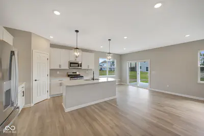 10053 Rosalee Drive, Noblesville - 3