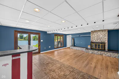 3783 North Wood Lake Drive, Columbus - 39