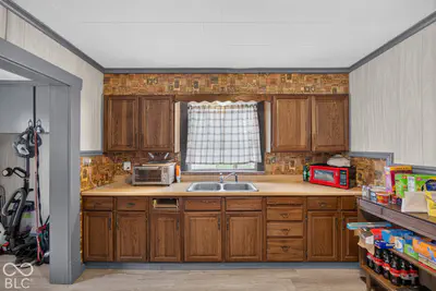 321 Meridian, Jasonville - 11