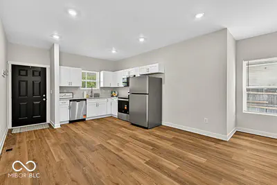 4456 Caroline Avenue, Indianapolis - 29