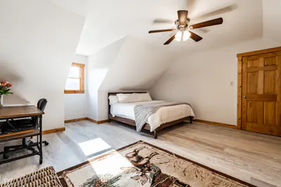 18545 Moontown Road, Westfield - 22