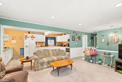 1081 Smith Circle, Paoli - 8