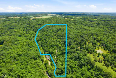 11099 Bushy Road, Metamora - 3