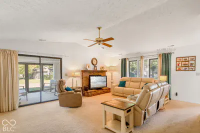 7537 Farm View Circle, Indianapolis - 13