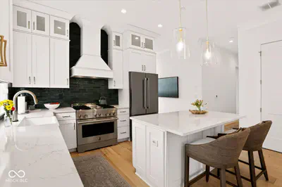920 Veterans Way, Carmel - 15