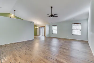 6241 Whitaker Farms Drive, Indianapolis - 4