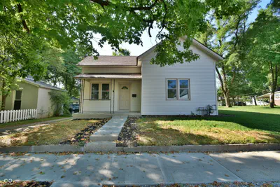 223 Brown Street, Knightstown