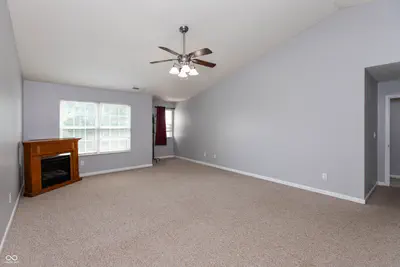 1324 Niagara Lane, Franklin - 14