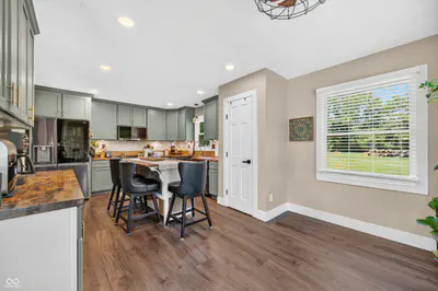 6876 W 300 S, Morgantown - 22