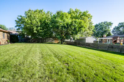 9669 Sycamore Road, Carmel - 24