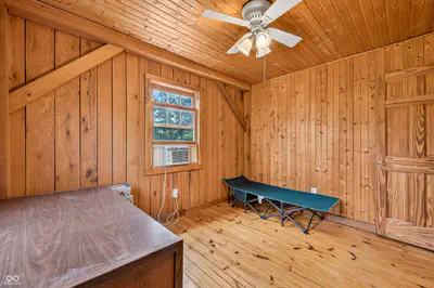 6821 W County Road 700 N, Freetown - 52