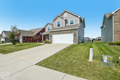 2340 Terra Cotta, Greenfield - 4