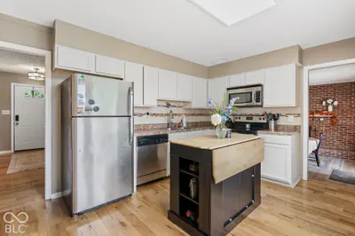 4902 Candy Spots Drive, Indianapolis - 9