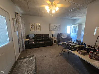 102-104 Walnut Street, Fairland - 43