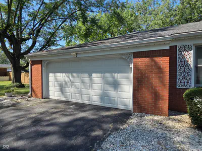1581 Crest Drive, Shelbyville - 43