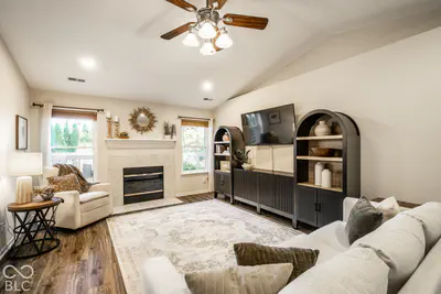 11378 Cherry Blossom West Drive, Fishers - 3