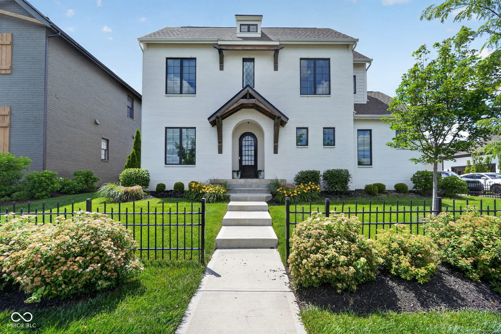 15689 Adagio Way, Westfield