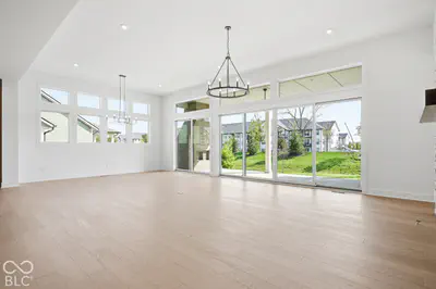 19632 Chatsworth Boulevard, Westfield - 10