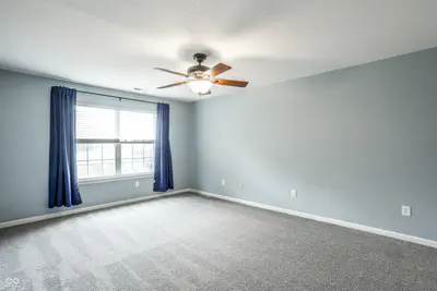 6115 Green Glade Drive, Whitestown - 12