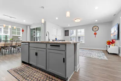 6996 Pickett Place, Carmel - 24